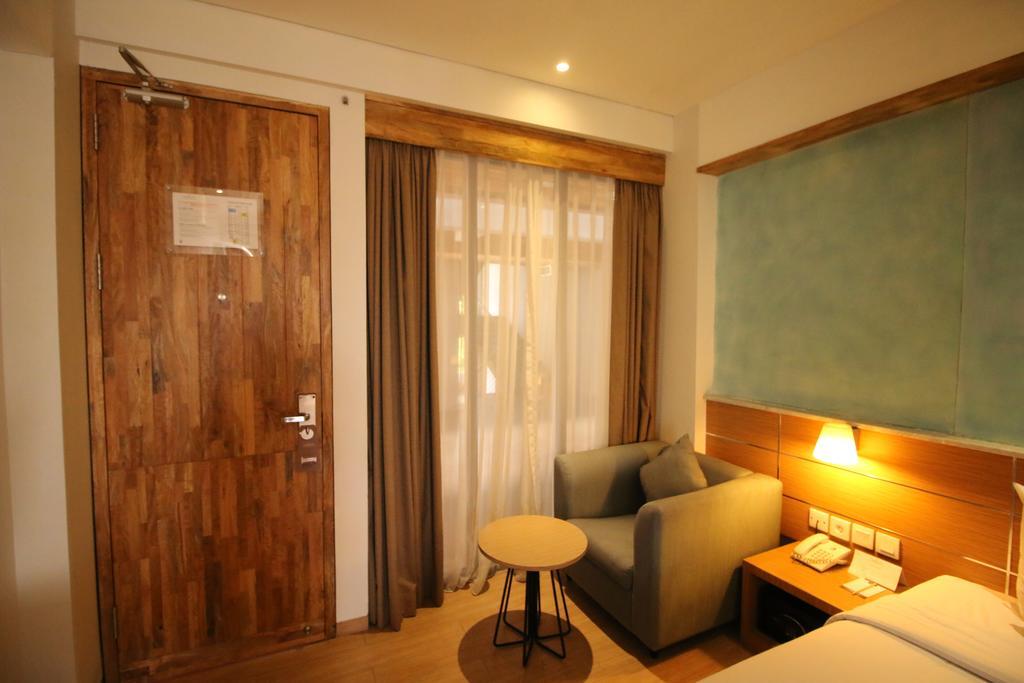 Liberta Hotel Jimbaran Esterno foto